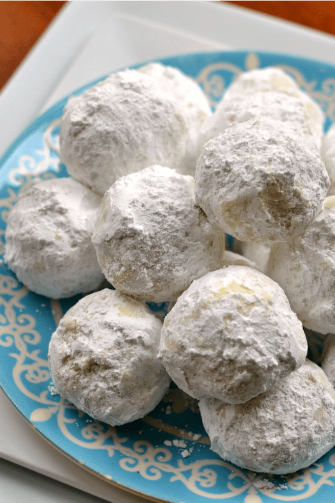 Snowball Cookies Recipe | Small Town Woman