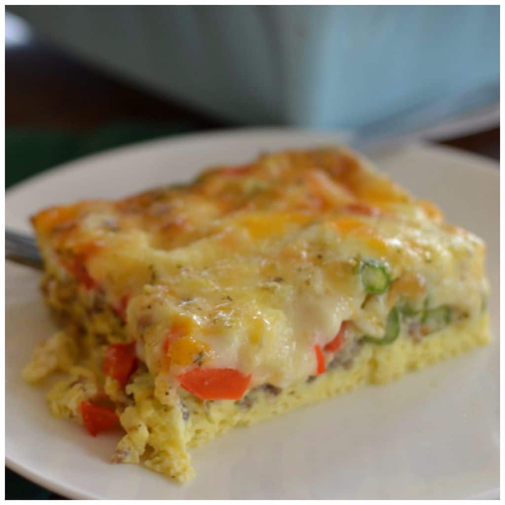 Simple Cheesy Breakfast Casserole With Veggies Small Town Woman