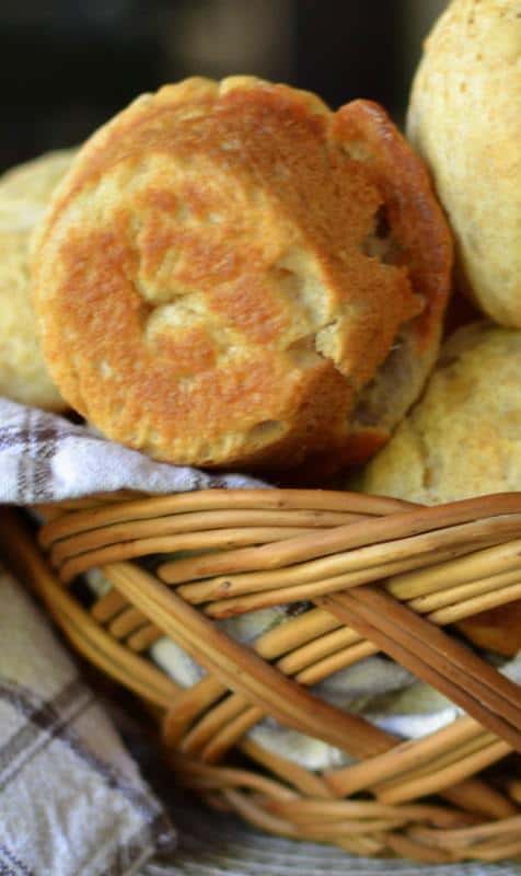 Easy Sweet Maple Dinner Rolls - Small Town Woman