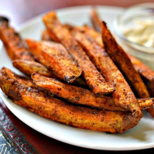 Baked Sweet Potato Fries | Small Town Woman