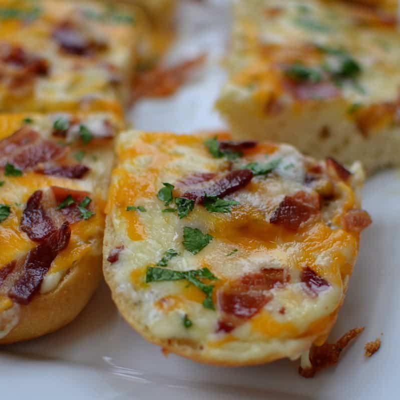 Monterey Jack Cheddar Ranch Bacon Bread | Small Town Woman