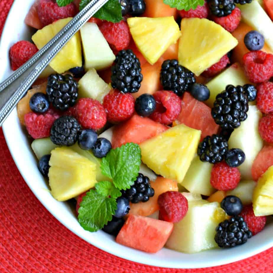 Easy Summer Fruit Salad Recipe - Small Town Woman