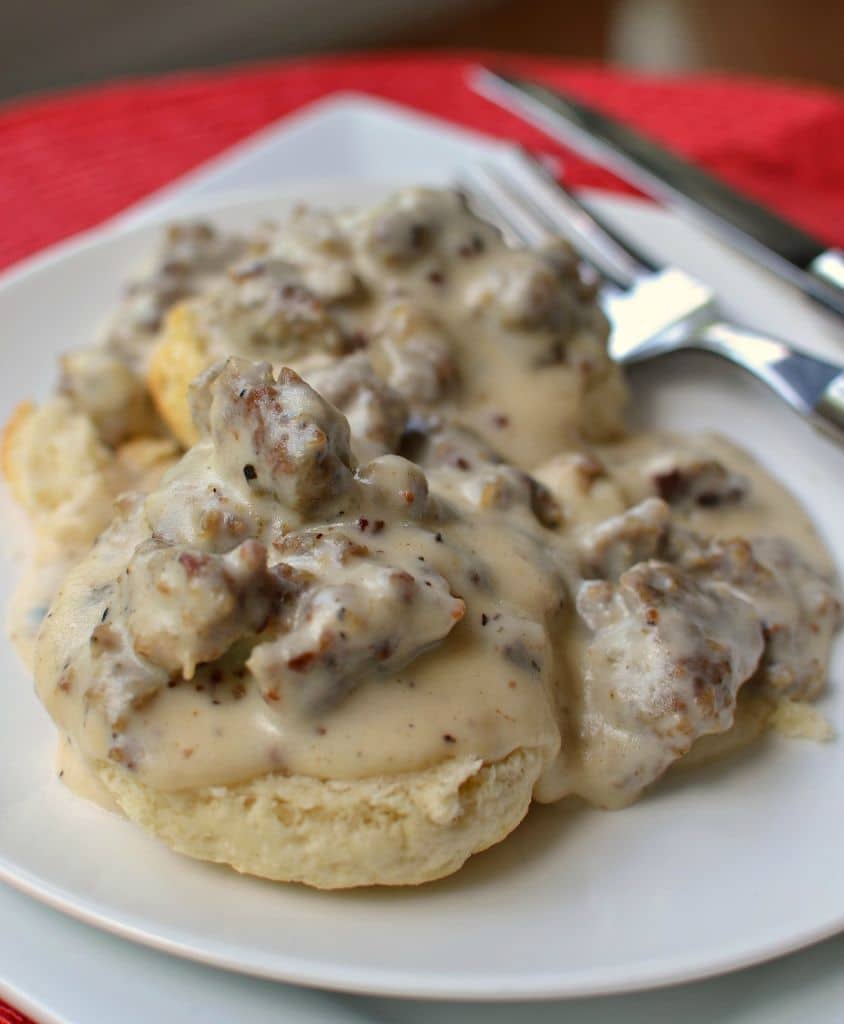 homemade gravy for biscuits