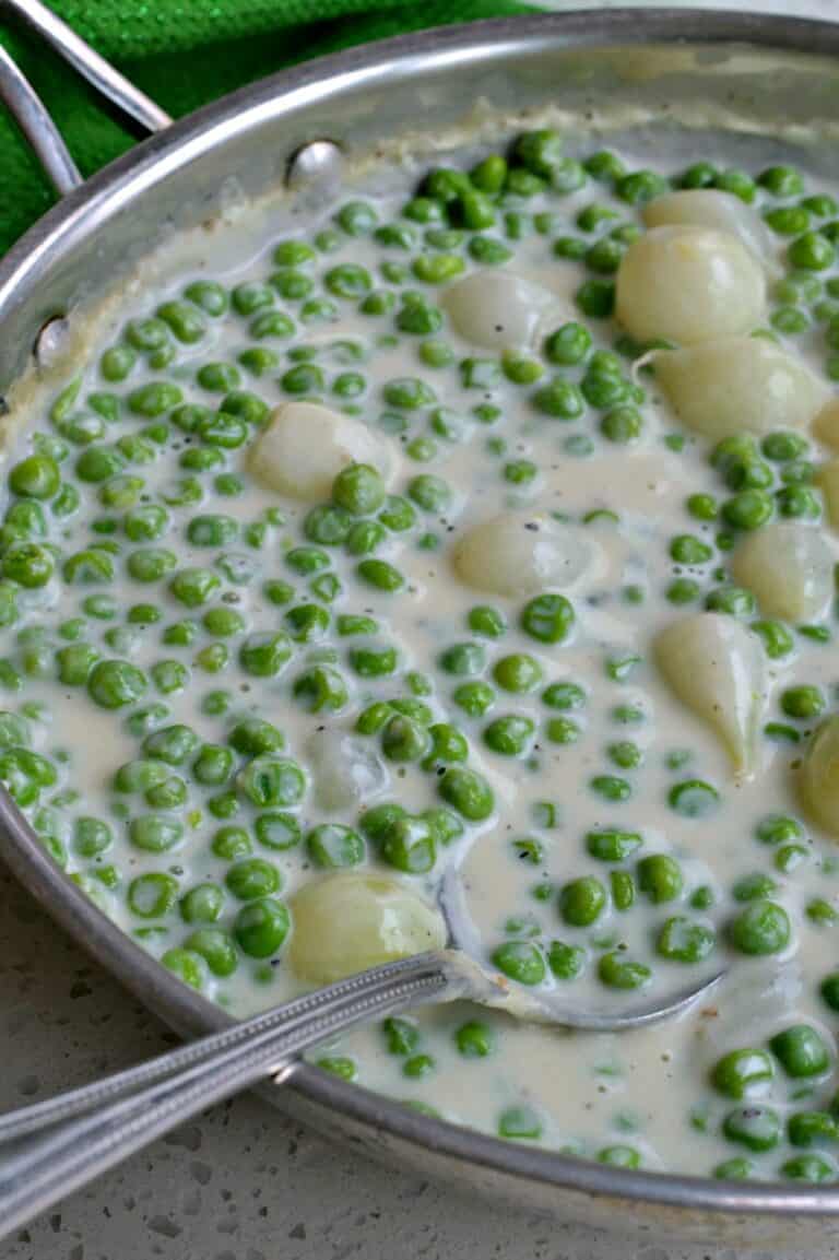 Easy Creamed Peas | Small Town Woman