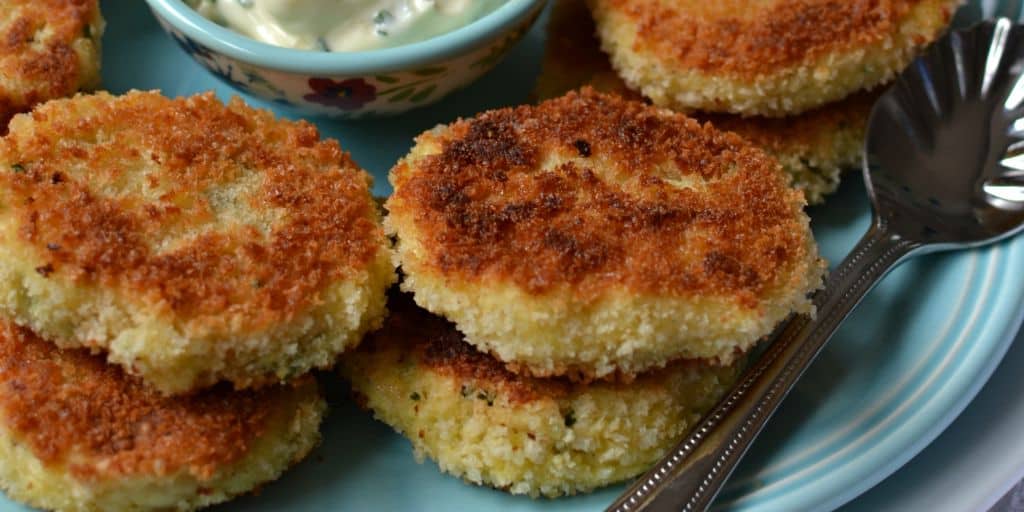 Potato Croquettes with Aioli Dipping Sauce | Small Town Woman