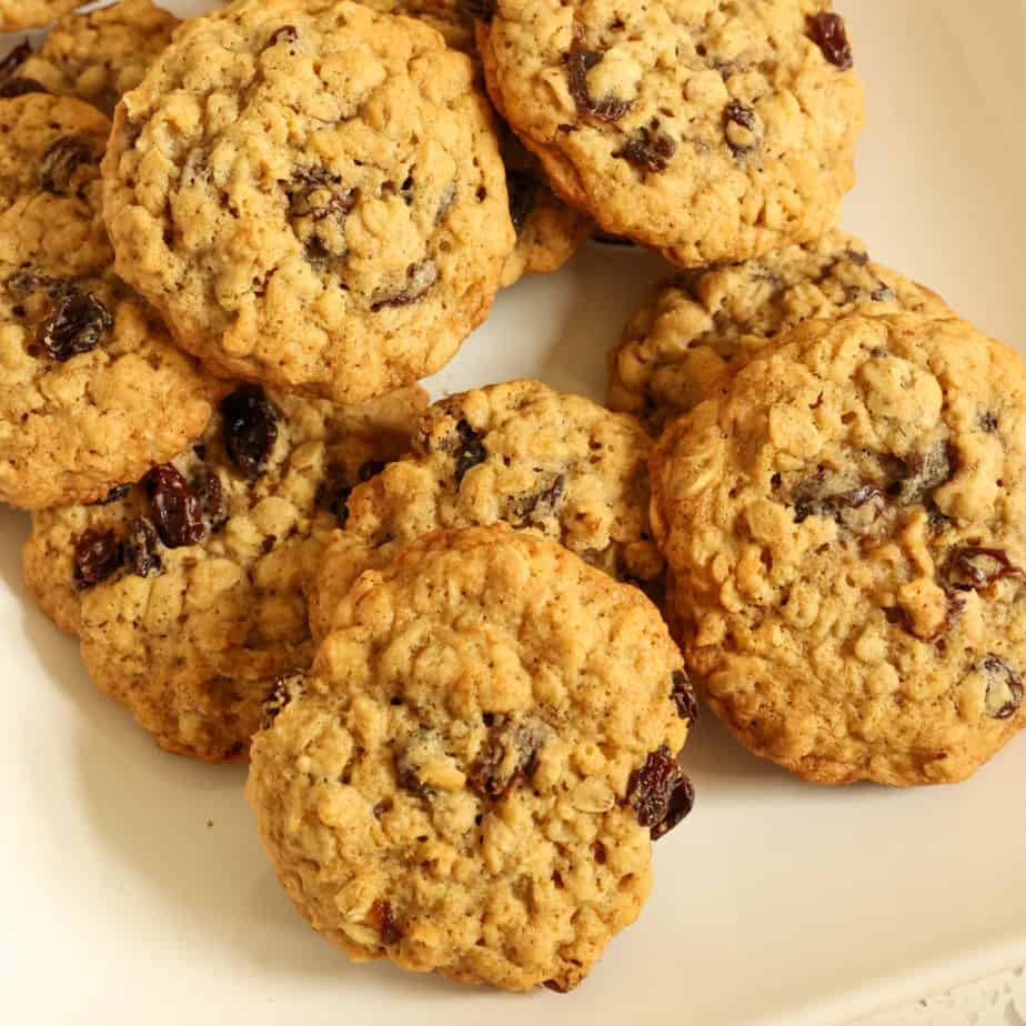 Oatmeal Raisin Cookies