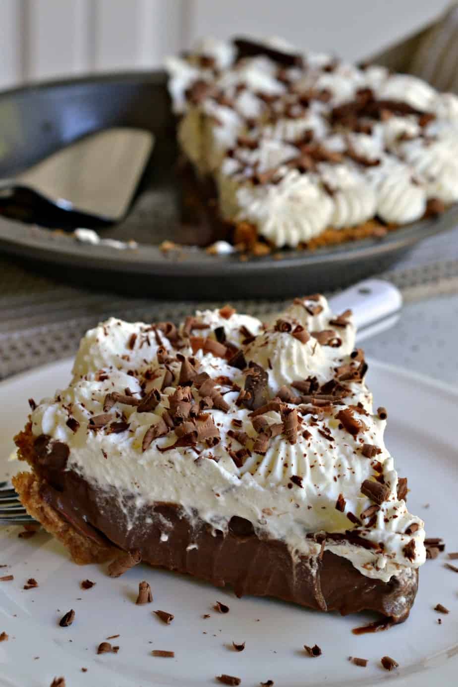 Homemade Rich & Creamy Chocolate Pie | Small Town Woman