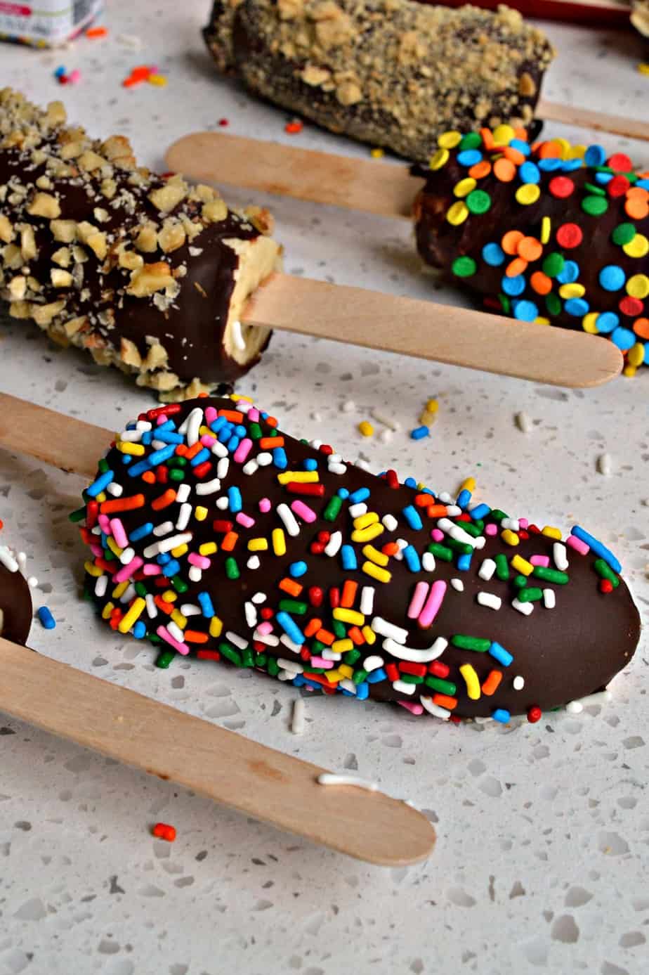 Chocolate Dipped Frozen Bananas - Small Town Woman