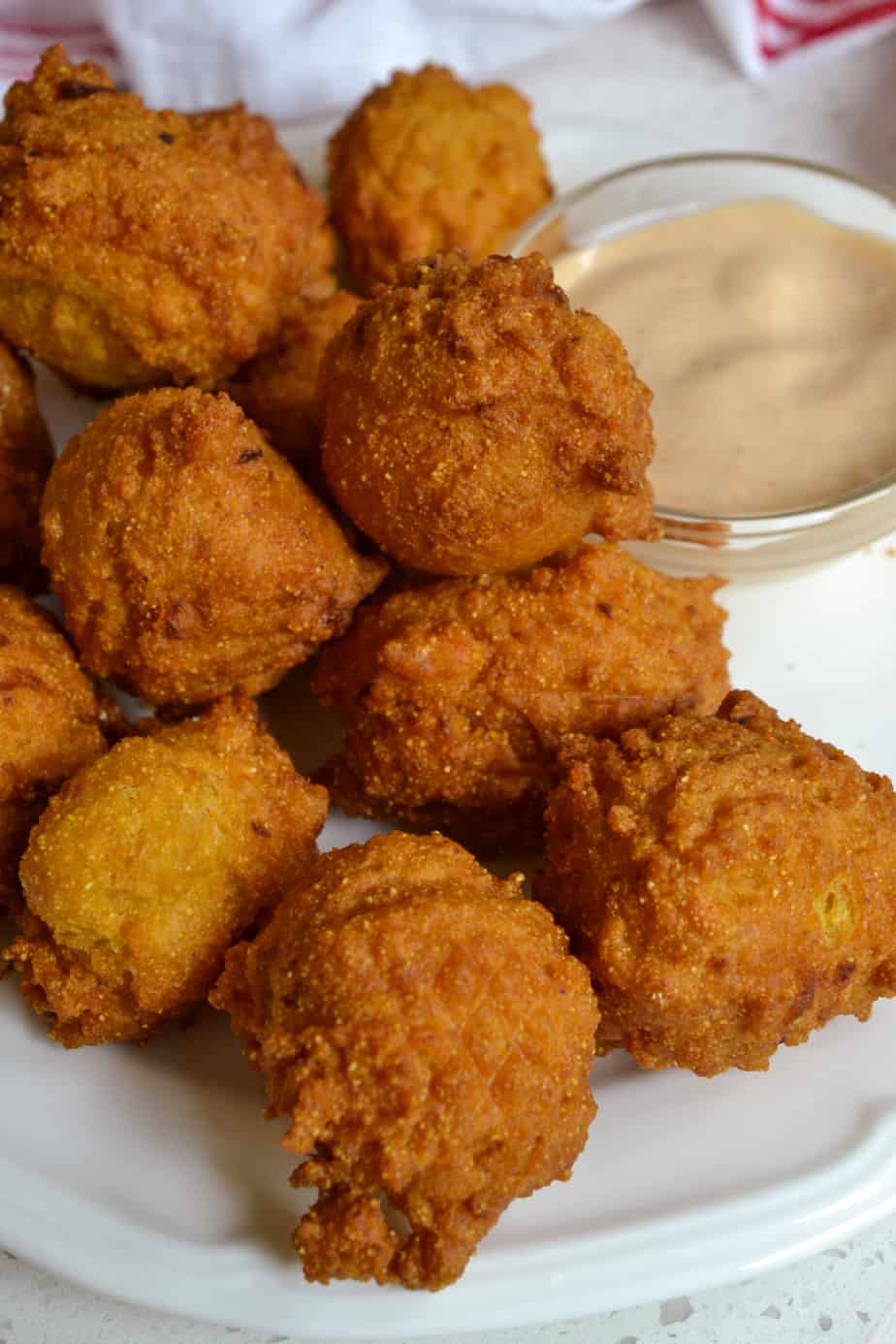 Hush Puppies (With Crispy Edges and Soft Centers)