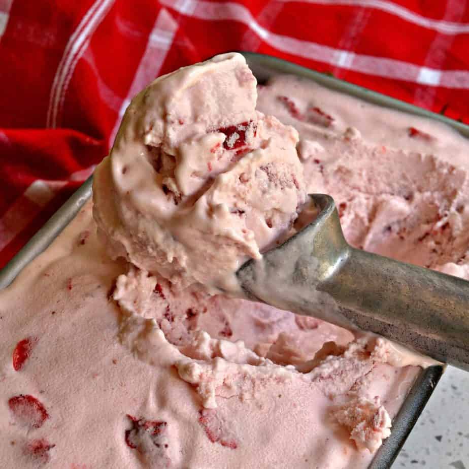 Homemade Strawberry Ice Cream | Small Town Woman