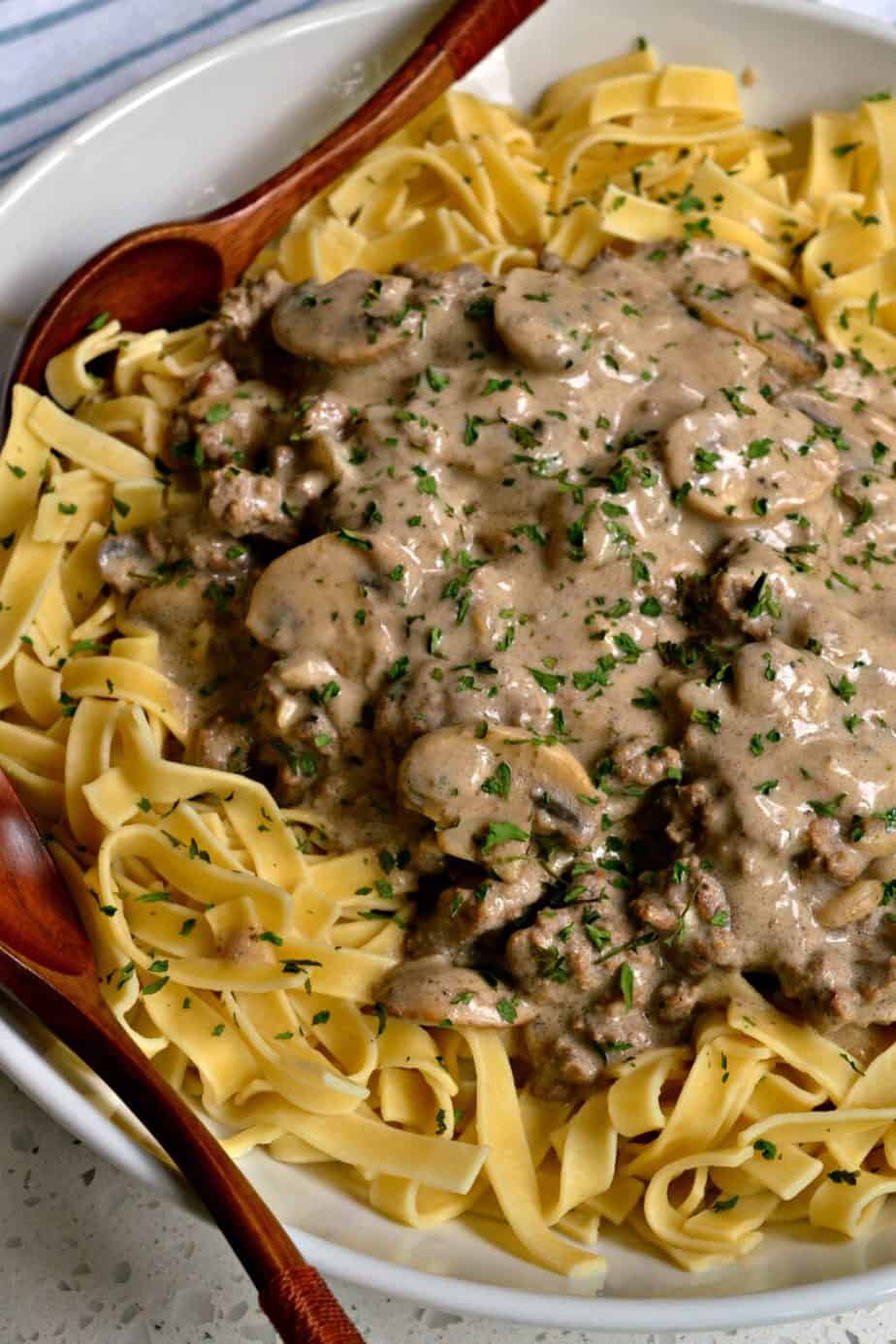 easy-ground-beef-stroganoff-recipe-small-town-woman