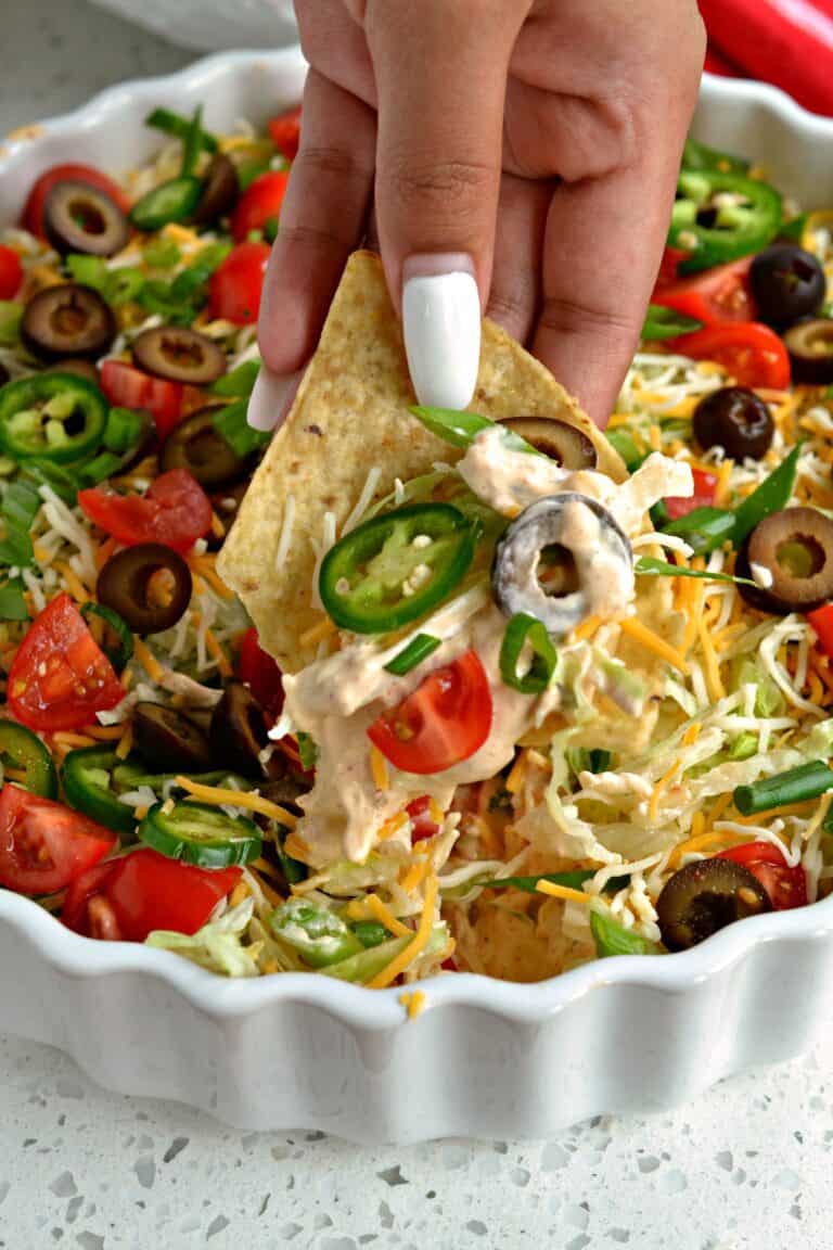 Quick and Easy Taco Dip | Small Town Woman