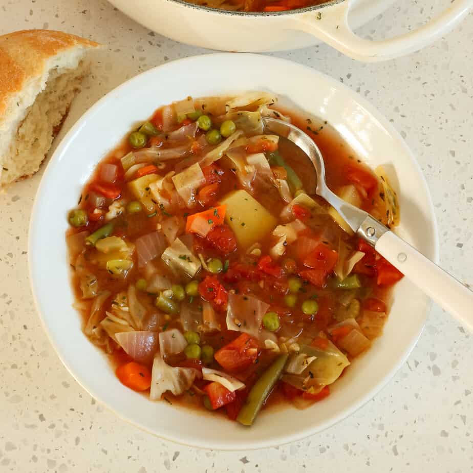 Vegetable Soup Recipe – Homemade Vegetable Soup — Eatwell101