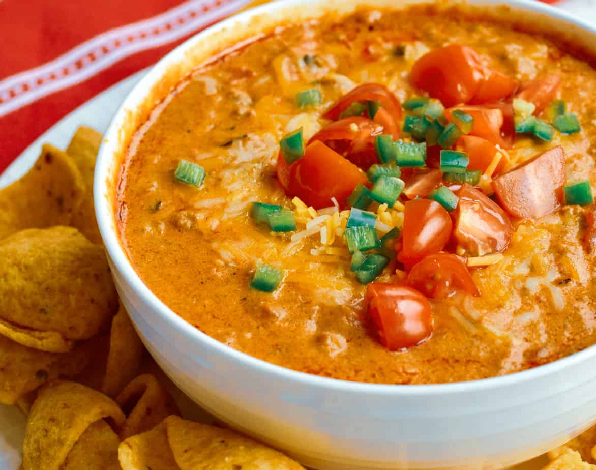 Crockpot chili cheese dip - slow cooker chili cheese dip recipe