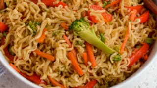 https://www.smalltownwoman.com/wp-content/uploads/2021/02/Ramen-Stir-Fry-Recipe-Card-320x180.jpg