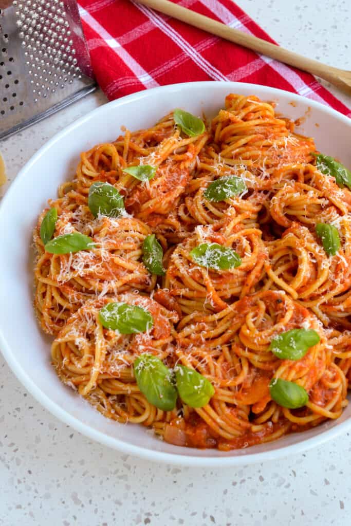 Pasta Pomodoro Recipe | Small Town Woman