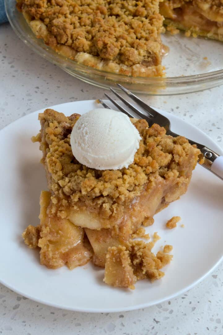 Dutch Apple Pie with Butter Crumb Topping | Small Town Woman