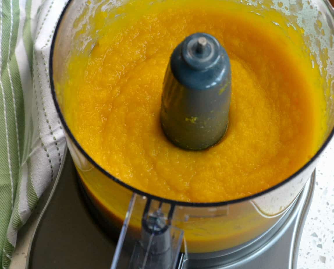 https://www.smalltownwoman.com/wp-content/uploads/2021/09/Pumpkin-Puree-Recipe-Card-1.jpg