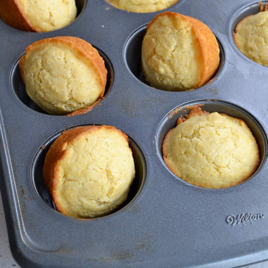 Honey Cornbread Muffins Recipe, The Neelys