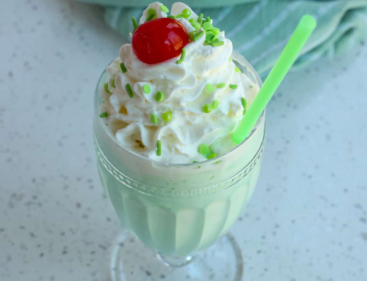 Shamrock Shake - Small Town Woman