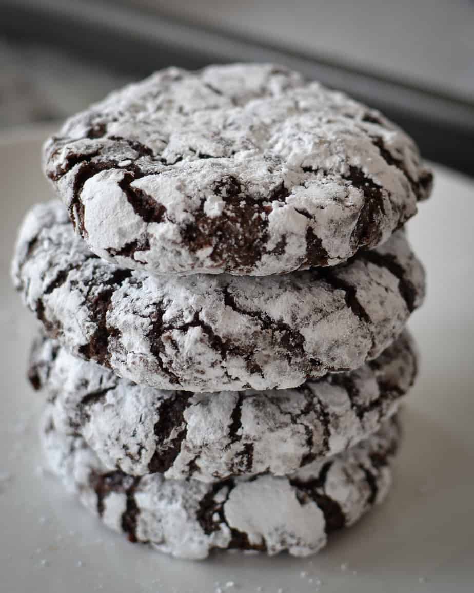 https://www.smalltownwoman.com/wp-content/uploads/2023/05/Chocolate-Crinkle-Cookies-Final-4x5-.jpg