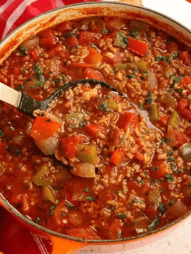 STUFFED PEPPER SOUP