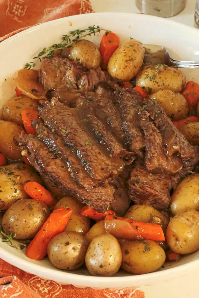 Crockpot Pot Roast with Vegetables –