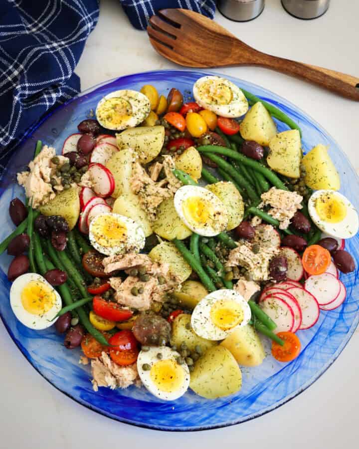 Nicoise Salad with Tuna and Capers