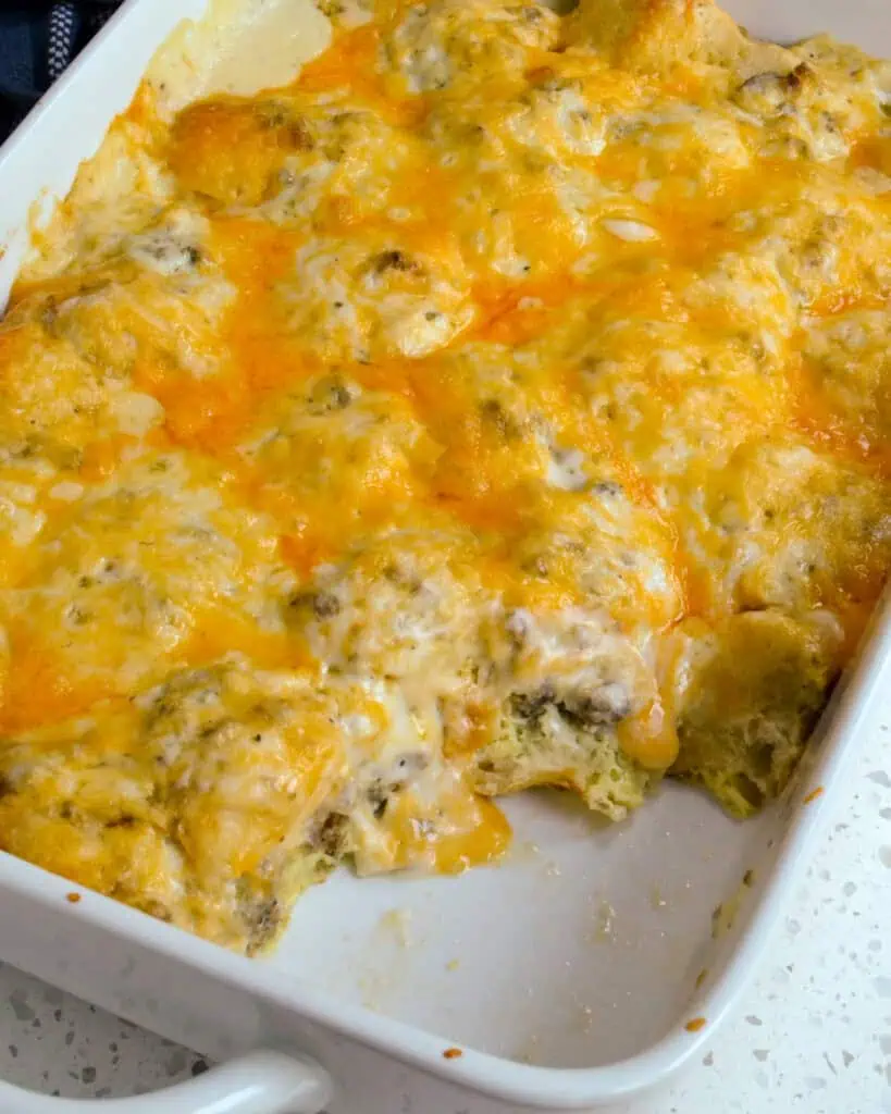 This delicious and comforting breakfast casserole is perfect for busy mornings.