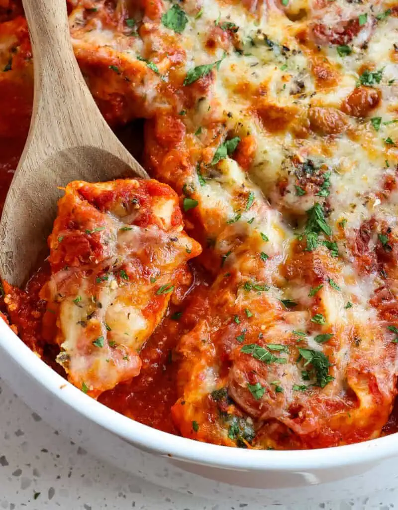 Ricotta Stuffed Shells - Small Town Woman