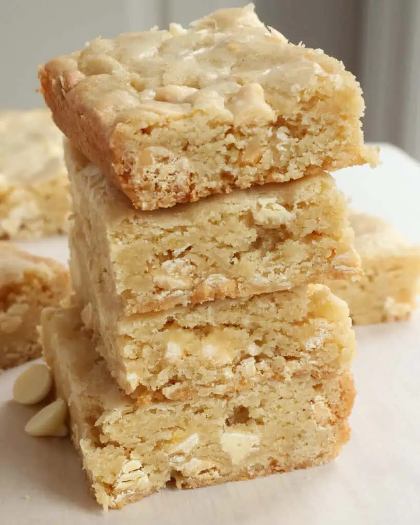 These Classic Blondies, often referred to as blond brownies, are rich, delicious vanilla brownies dotted with white chocolate. 