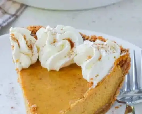 Pumpkin Pie with Graham Crackr Crust