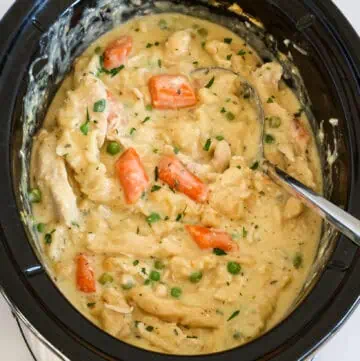 Crockpot Chicken and dumplings