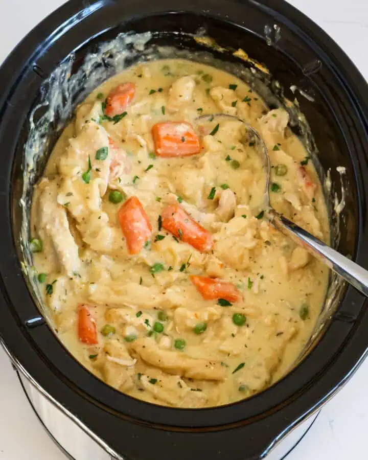 Crockpot Chicken and dumplings