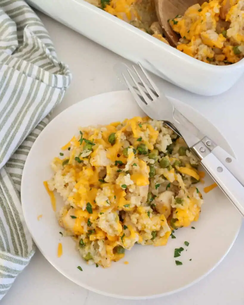 Cheesy Chicken Rice Casserole